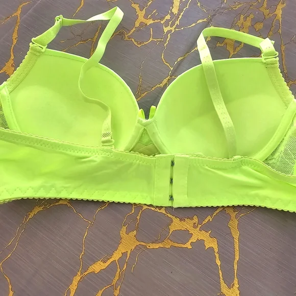 *SOLD* Neon Green Padded push up Bra size Medium - Picture 3 of 5